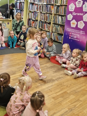 8dd204c0-212b-4b29-ba61-6f5e47294391