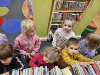 5294463c-7488-4361-9f23-d83b503b13e2