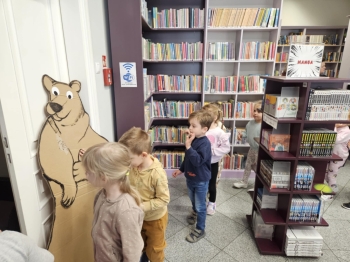 b8da672c-d012-456c-af98-71de7c7a6a80