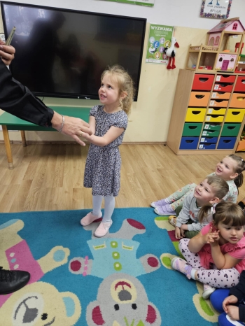 99687428-f3a9-4fb1-b4a1-7064b868f3f4