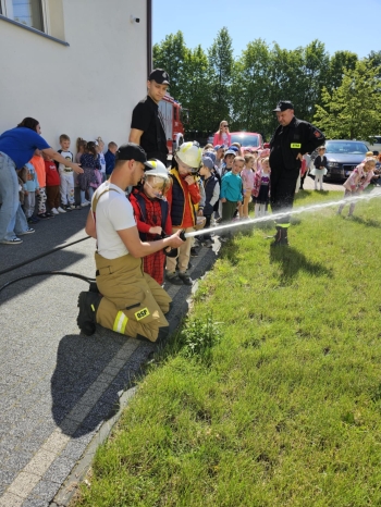 37e77a47-43a7-48de-a517-10b2c8364c02