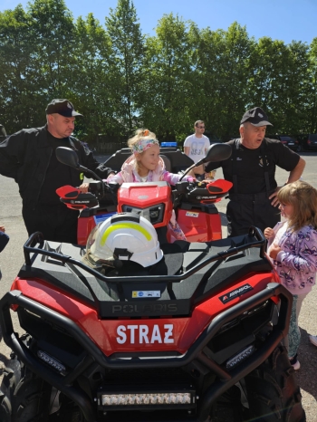 97e1b5b6-927f-4792-a08d-29305c994451