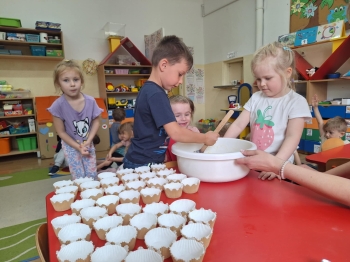 3c21e2d5-fc75-43b7-bd4d-b1be7e84648d