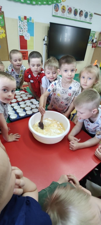 42144828-d2e2-4827-87a0-e5bd68a0ce28