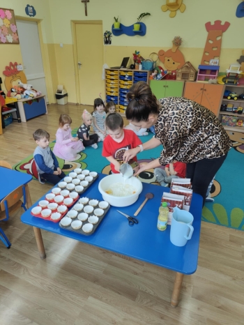 b945e07d-51ec-41e4-b144-c255699b1eaa