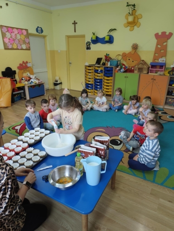 cbb9194d-2739-4ccc-8974-f266adc33c12