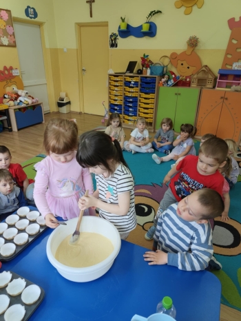 d04f980c-f7d0-41f7-a3ea-070a9ccf65e3