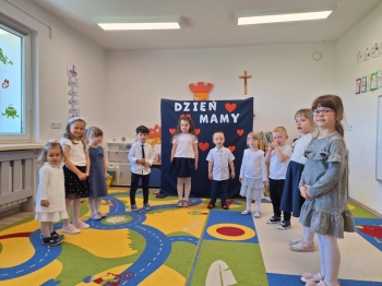 52ec39b8-f826-491b-9156-34cc2fd3a744