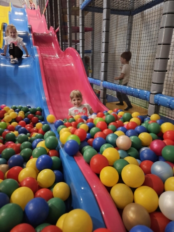 4f01a152-5073-4d3e-8f79-0267505751e8