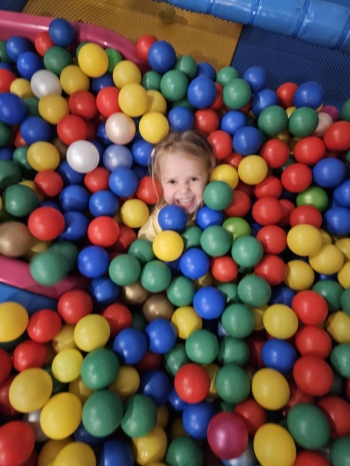 5d084b47-f365-48ef-8b99-fcc94ccc2e10