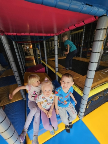 6cc0214f-a45c-4b39-a623-a3ed09986e83