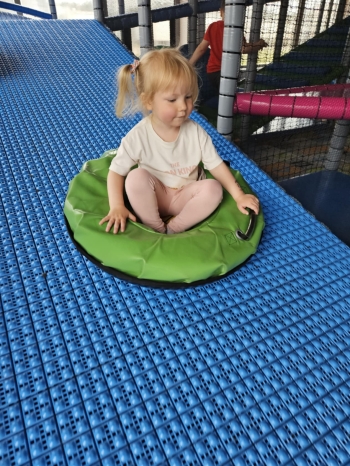 7dbd5561-73a2-4ded-ad79-319cbdb0e112