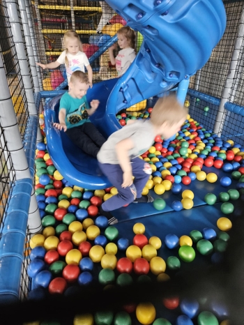 35e0079d-bac7-4868-9542-71efb7c24c12