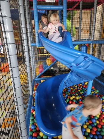 900b78af-a882-43ce-baea-29be223bd7d9