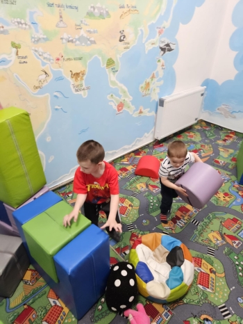 8027757f-9978-4db4-bc5e-965a945aedb7