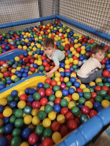 45281441-531b-4a92-9269-49dabb0e15e5