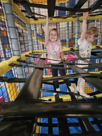 aac93fff-3c4b-490c-8b8f-b76fb1f6f504