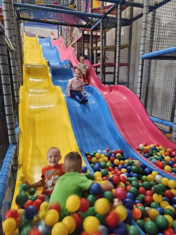 aee8fd73-45f7-4c15-8ec4-9ca9a834facd