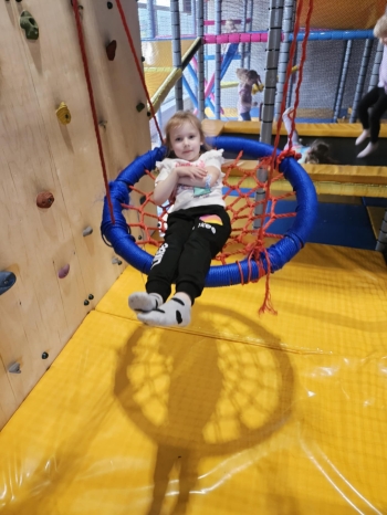 b5358eed-a1db-432a-8872-691d004a2e05