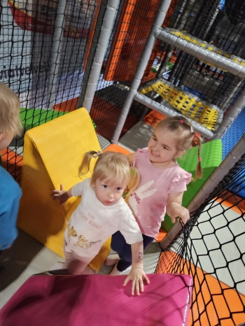 caba7608-17f9-46b3-acb6-f04b6439f98e