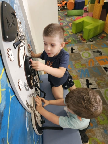 cb480533-65cd-452c-a5f7-083ac81cca2a