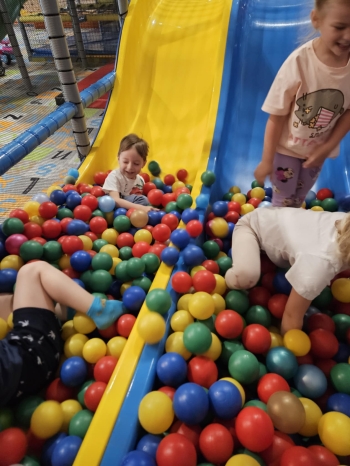 cf3b198e-d527-490c-8ecd-2f1460fc2cb9