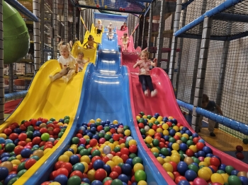 e7d7876c-f7a5-4db1-96e3-04fa90a54631