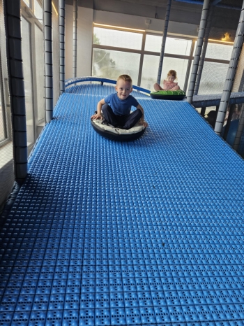 e23ff68f-c10d-45a2-b6b3-a0ef9a2b0859