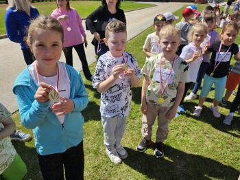 0fb62af7-6115-4f7a-ac26-f57da37a4f3a