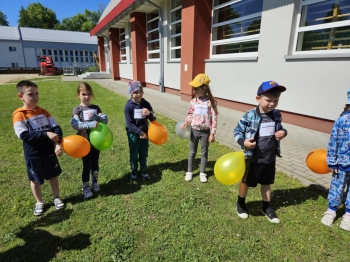 03c70a17-461c-41de-8dd8-5a8299aa619d