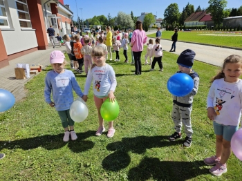 8a6b47eb-3b85-42b4-9efb-d5386382cd15