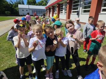 53fecdb9-767d-4c55-837a-10808b394d98