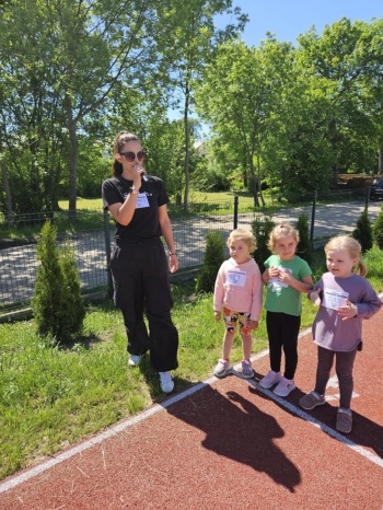 6460408e-6d13-4c0f-bab2-0f56e603b597