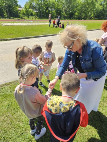 b47eaa70-264e-4687-94f3-c98c8171013c