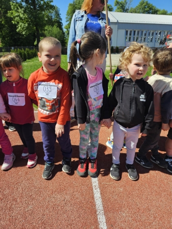 c654cf5f-441e-4482-9770-a038f486e125