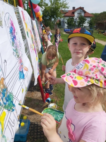 0b08b638-07f0-4c87-9863-dcbbe7420fd5