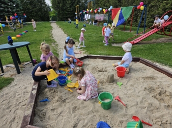 1b9a1897-b66b-46f9-a78b-fd29f6dd410c