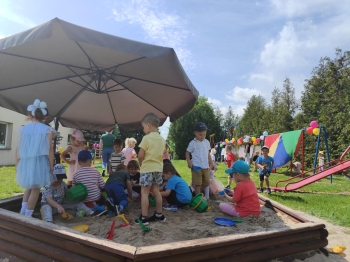 3cb8d66a-6281-4a29-a22c-aaf4a40dc4a5