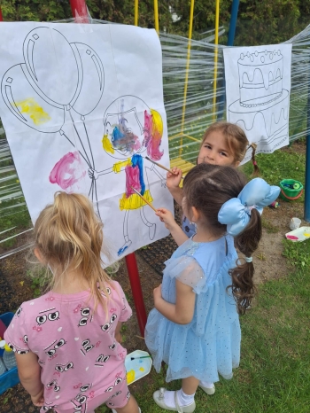 5c09ab04-f0fe-44d7-9194-22813fe31dd1