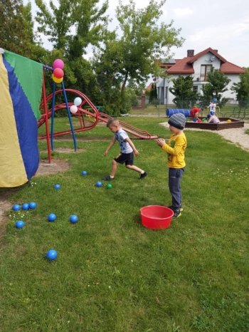 9b24ef66-4cf9-4379-9889-0adc29f5631a