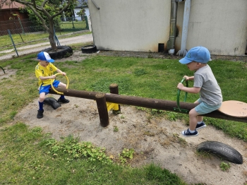 13ac6920-ba6c-448f-9c5a-8a3428be913f