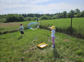 47db8047-7099-4c34-8724-7369114384bc