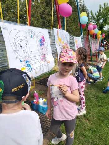 59cff444-97f9-41cb-8eb9-95f36fcb3791