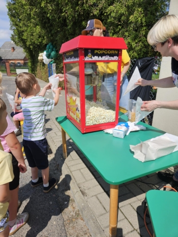 cd0f1001-1965-4246-9959-6fe97d0c1de7