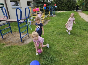 d14d1fb2-3aa9-465e-96f8-736923b0fa44