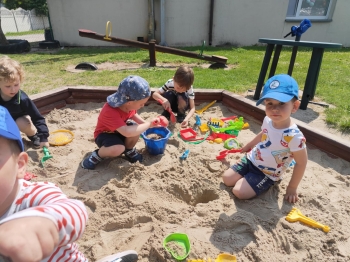 fb340c83-07de-4ea9-8265-0ef192f94ae3