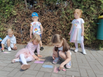 75fe1fd8-d713-4b7a-a0e0-d4458ba5319c