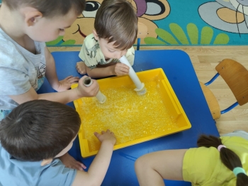 2bdb7eb2-fffc-4051-97f9-f152a7002091