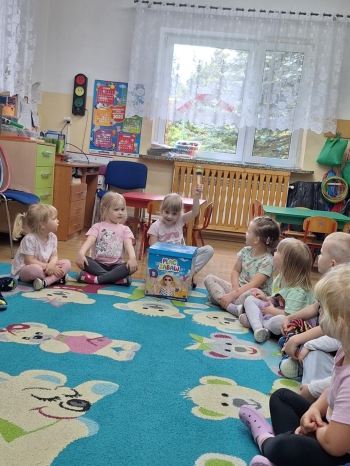 4073019e-42e9-4f81-9297-f5bc49b52469