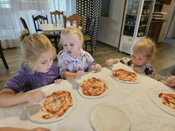 1c276848-4831-462a-8baf-1bd55f1d30a3